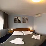 Anna Hotel