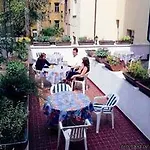Anna Hotel 3*