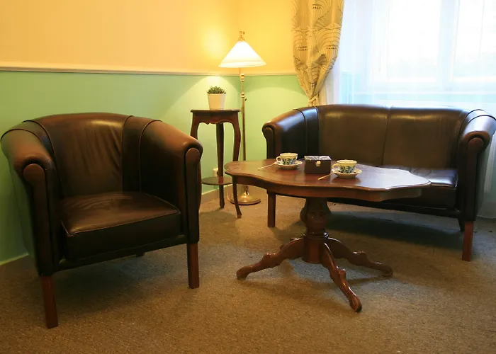 Anna Hotel 3*