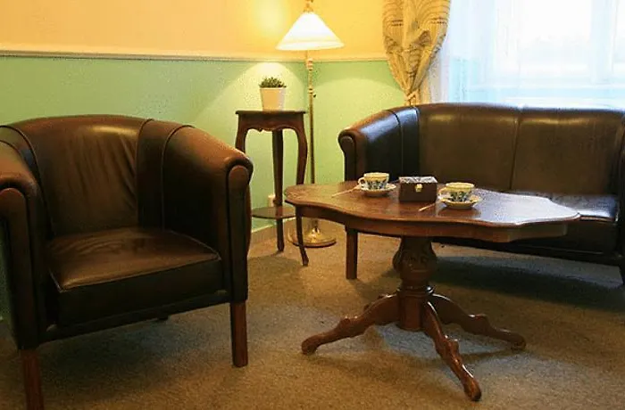Hotel Anna 3*